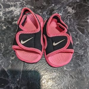 Nike baby girls sandals